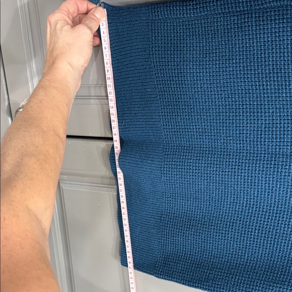 Denver Hayes Teal Buttoned Cardigan - Picture 10 of 10